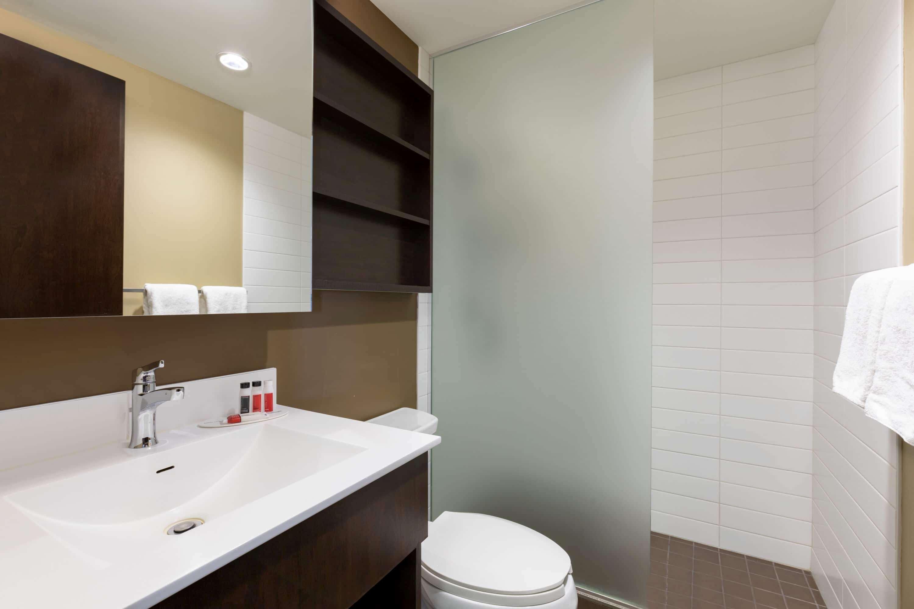 Microtel Inn & Suites By Wyndham Estevan Екстер'єр фото