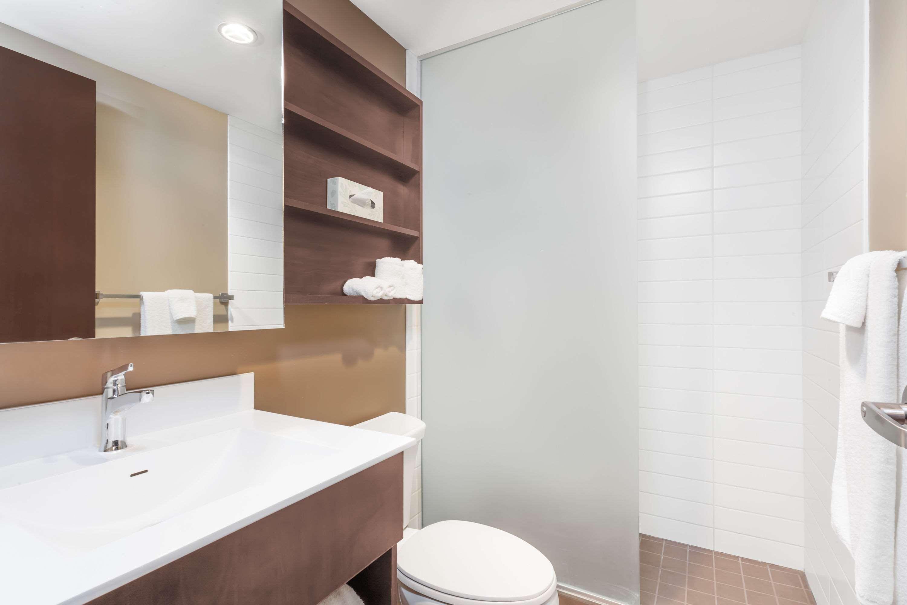 Microtel Inn & Suites By Wyndham Estevan Екстер'єр фото